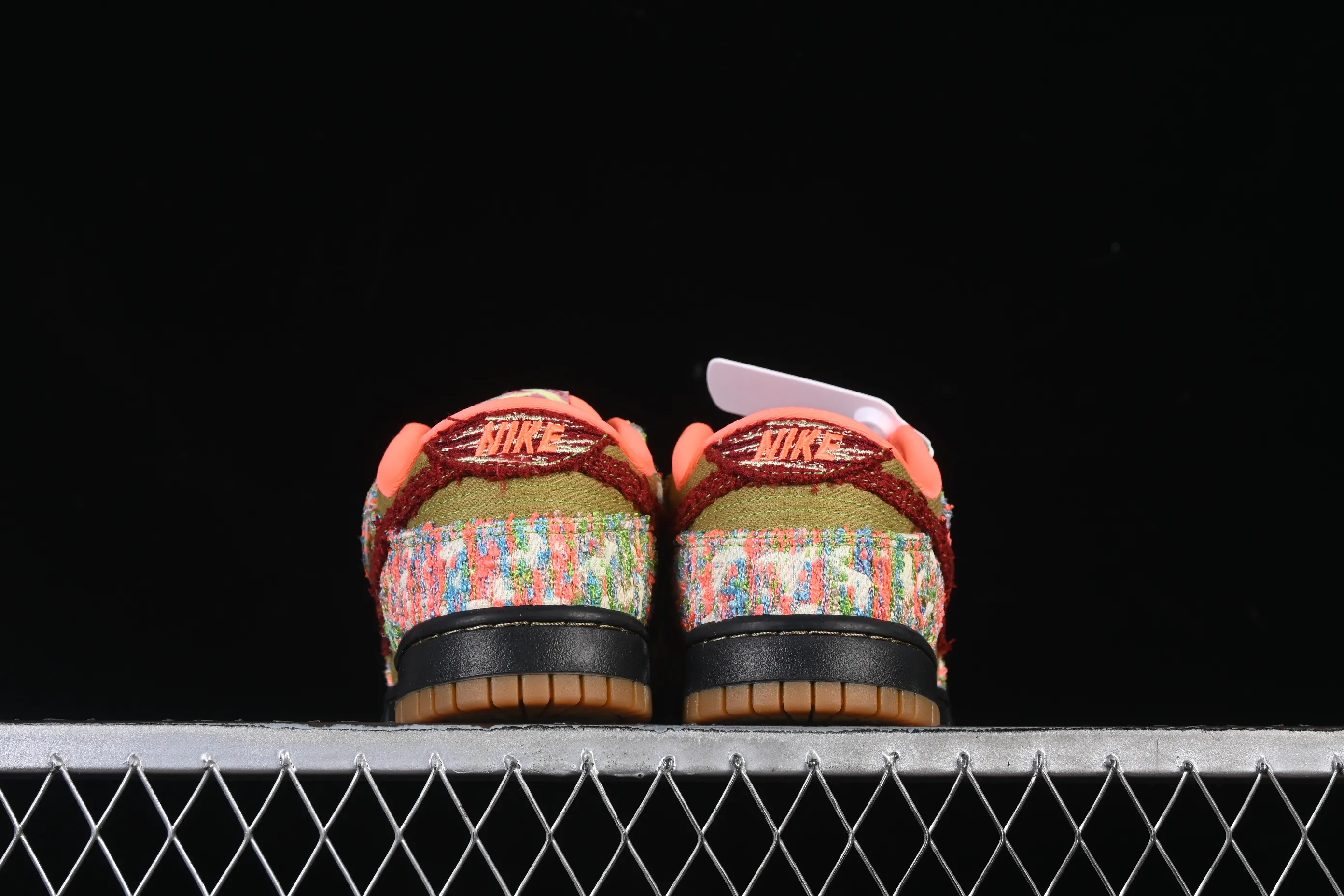 All Categories Nk SB Dunk Series Nk SB Dunk Low Low-top sneakers Nike Dunk Low "Panda" Colorful Panda Low-top casual sneakers IB2263-300